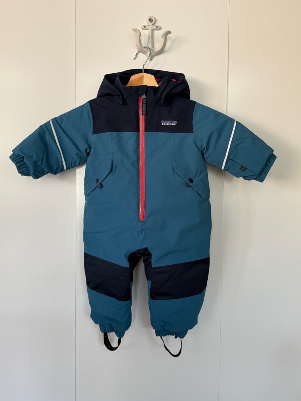 Patagonia Snow Pile Snow Suit 3-6M (Never Worn)
